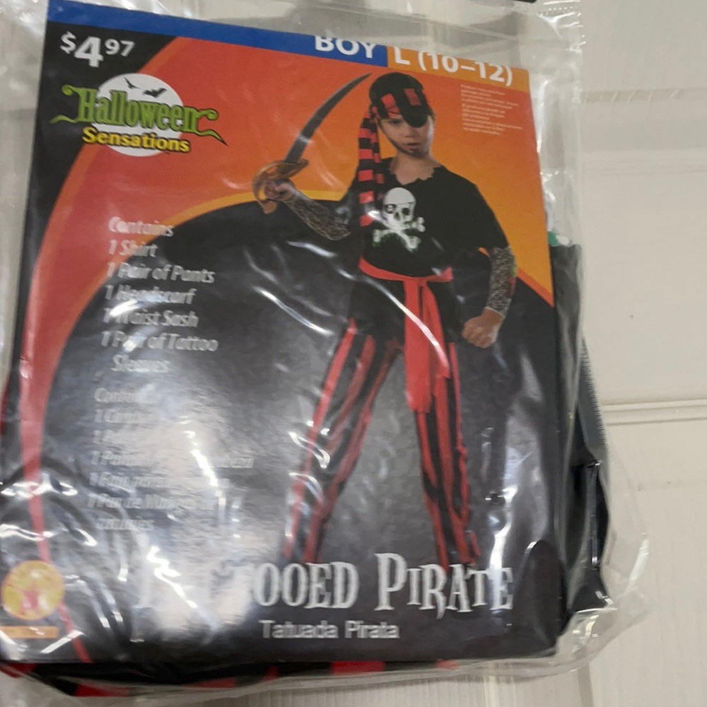NEW TATTOOED PIRATE SIZE 10-12